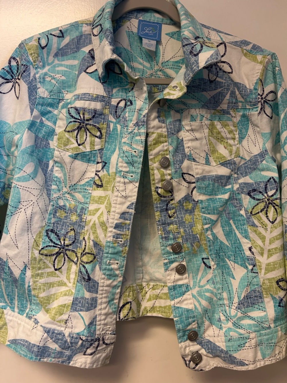 Lark Lane Women’s Floral Print Blue & Green Denim Jacket